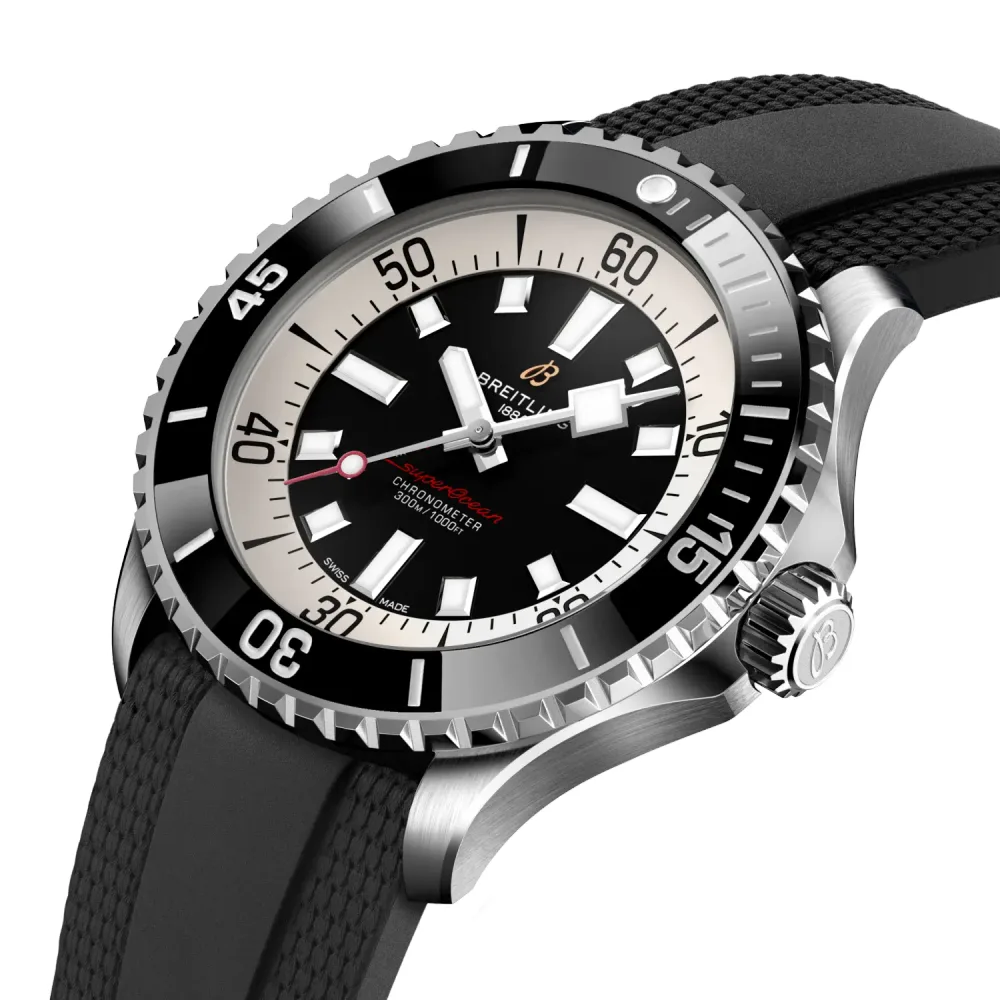 Breitling Superocean Automatic 46, Stainless steel · 46 mm · Black