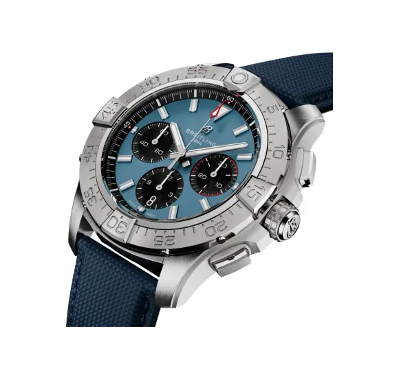 Breitling Avenger B01 Chronograph 44, Stainless steel · 44 mm · Blue