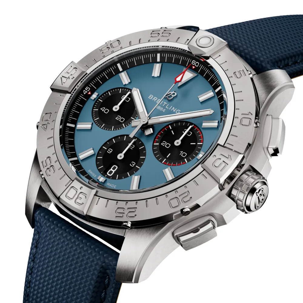 Breitling Avenger B01 Chronograph 44, Stainless steel · 44 mm · Blue