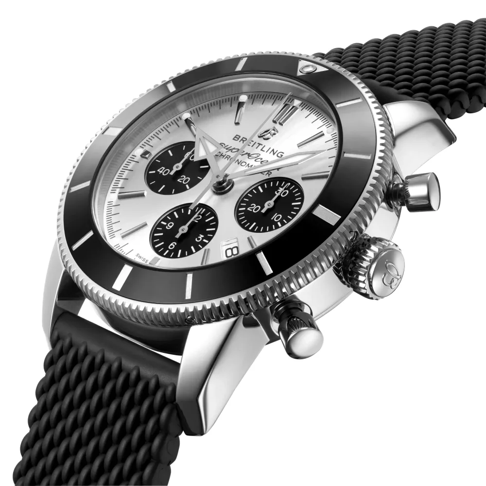 Breitling Superocean Heritage B01 Chronograph 44, Stainless steel · 44 mm · Silver