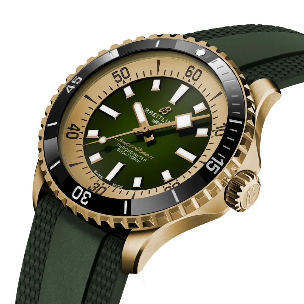 Breitling Superocean Automatic 42, Bronze · 42 mm · Green