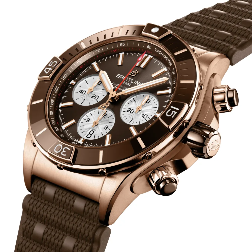 Breitling Super Chronomat B01 44, 18k red gold · 44 mm · Brown