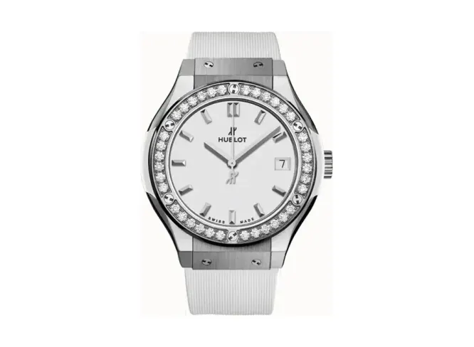 Hublot Classic Fusion Titanium White Diamonds 33 mm