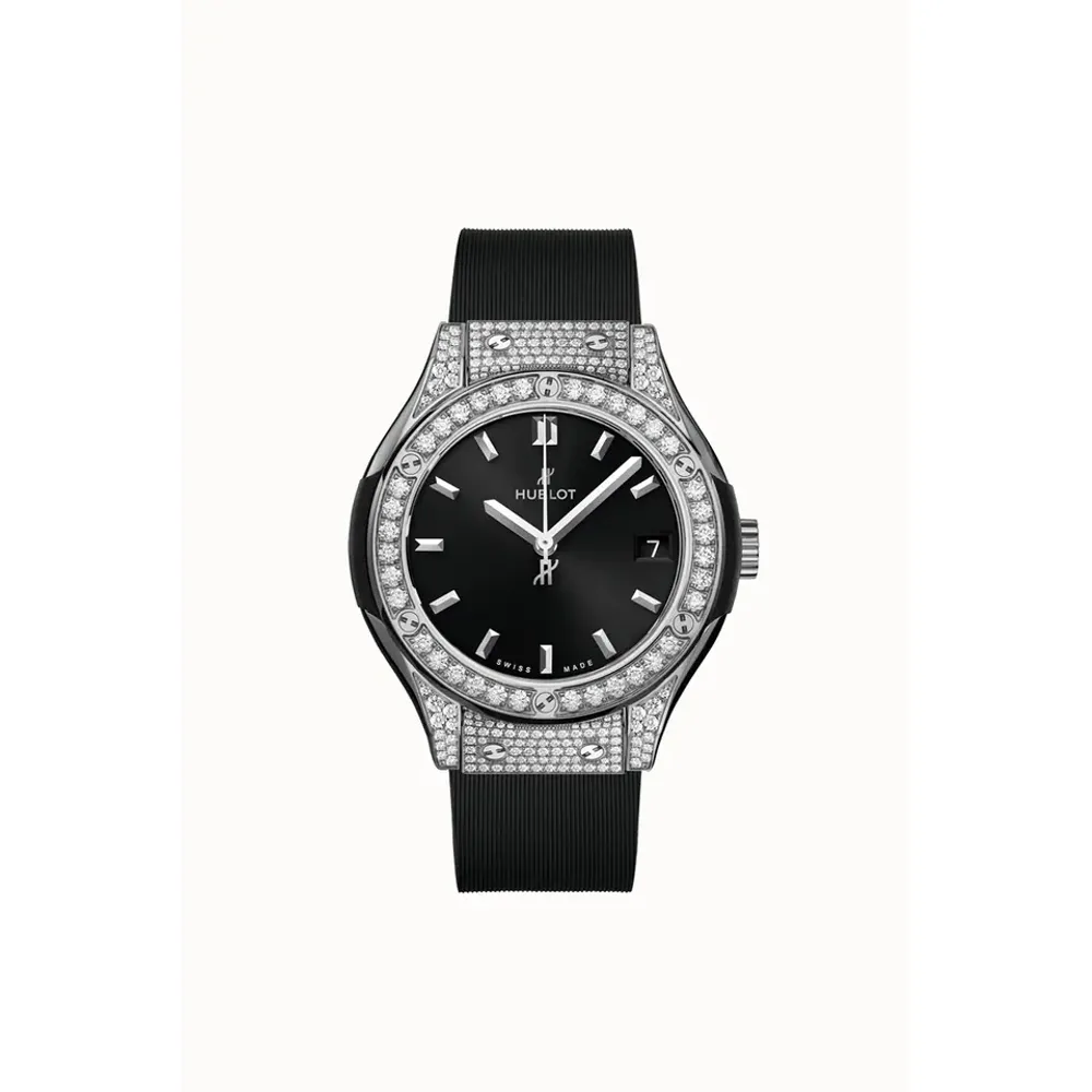 Hublot Classic Fusion Titanium Pavé 33 mm
