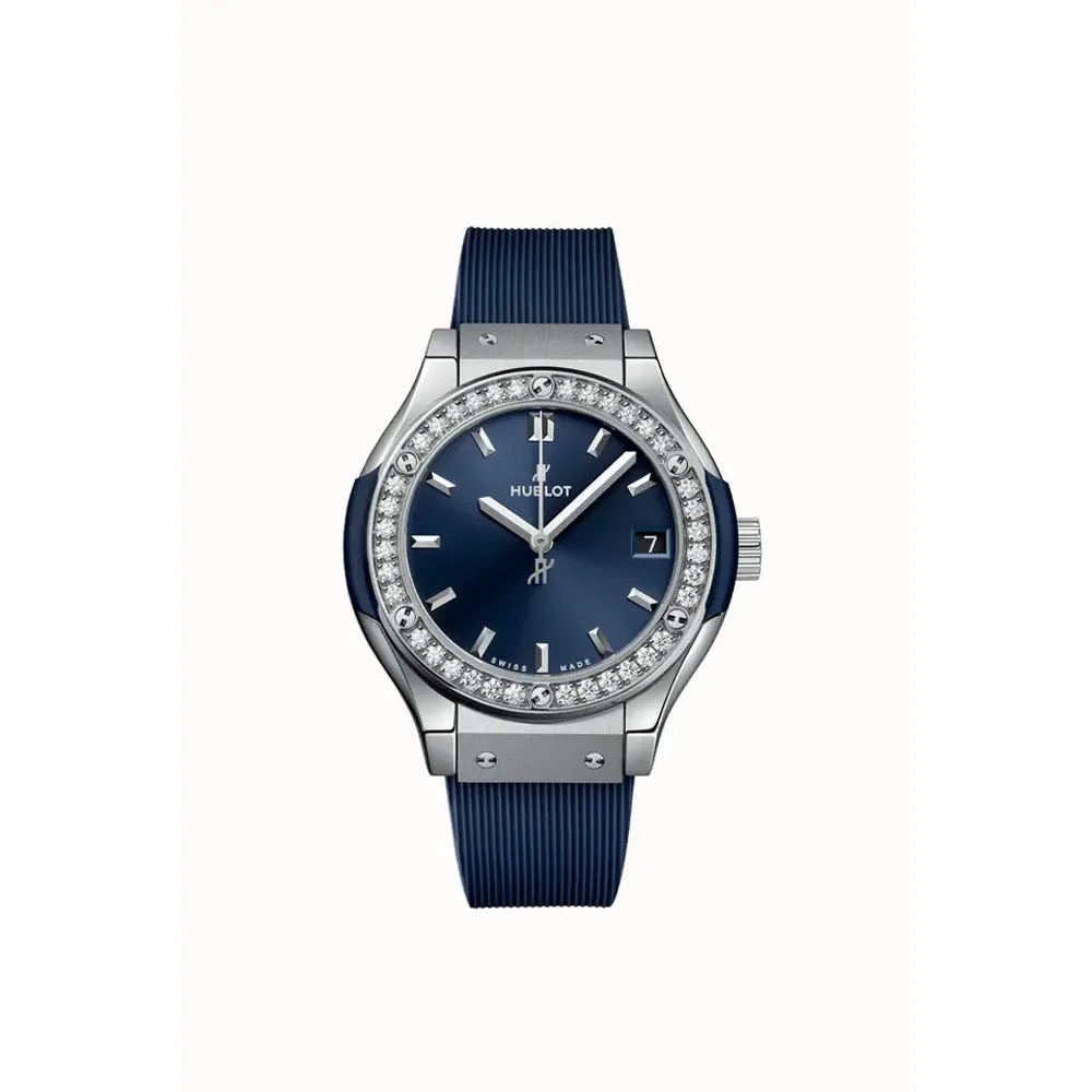 Hublot Classic Fusion Titanium Blue Diamonds 33 mm