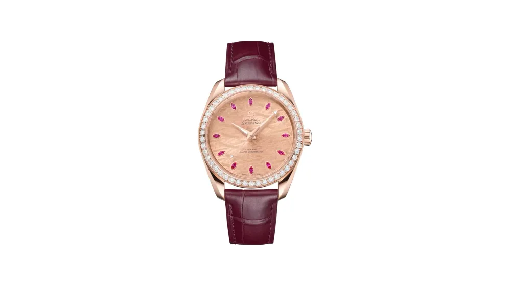 Omega Seamaster Aqua Terra 150M 38 mm, Sedna™ gold on leather strap