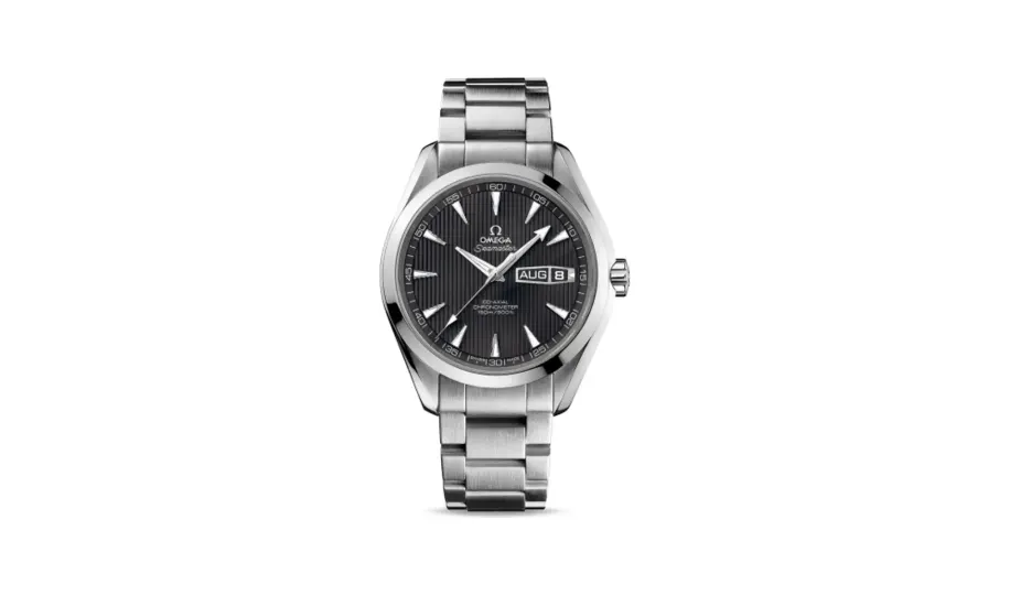 Omega Seamaster Aqua Terra 150m Co-Axial 43 Annual Calendar Stainless Steel / Grey / Bracelet