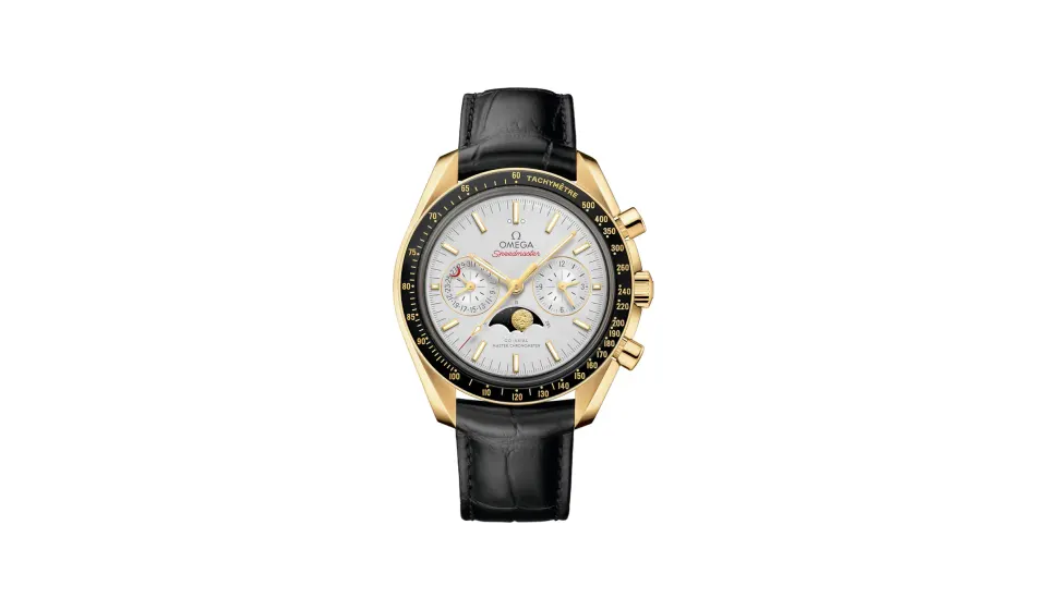 Omega Speedmaster Moonphase 44.25 mm, yellow gold on leather strap