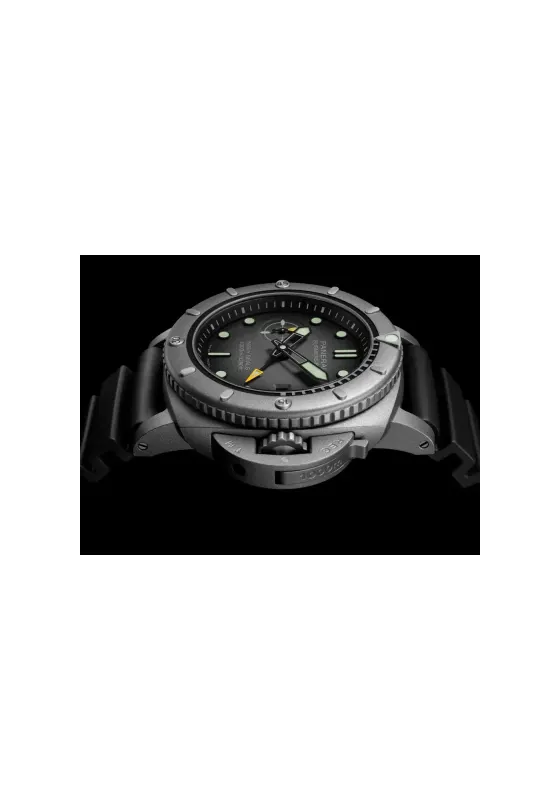 Panerai Submersible Navy Seals Afniotech™ Experience