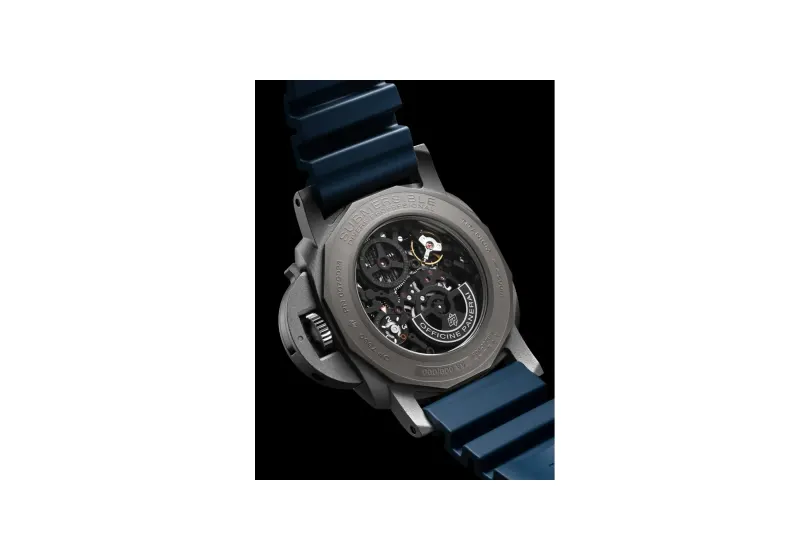 Panerai Submersible GMT