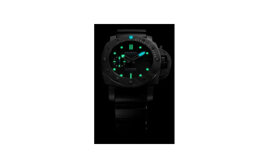 Panerai Submersible Carbotech™