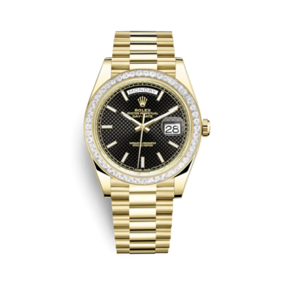 Rolex Day-Date 40 Yellow Gold - Baguette / Black