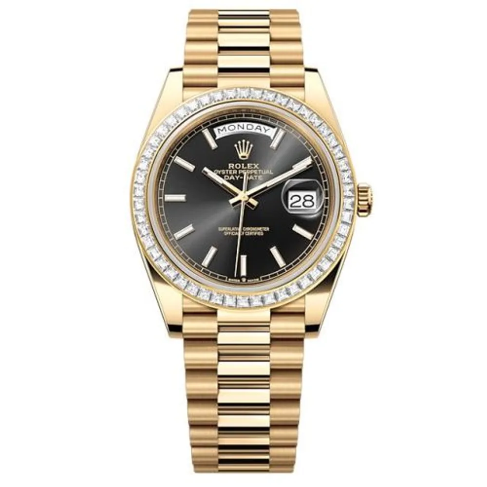 Rolex Day-Date 40 Yellow Gold - Baguette / Black