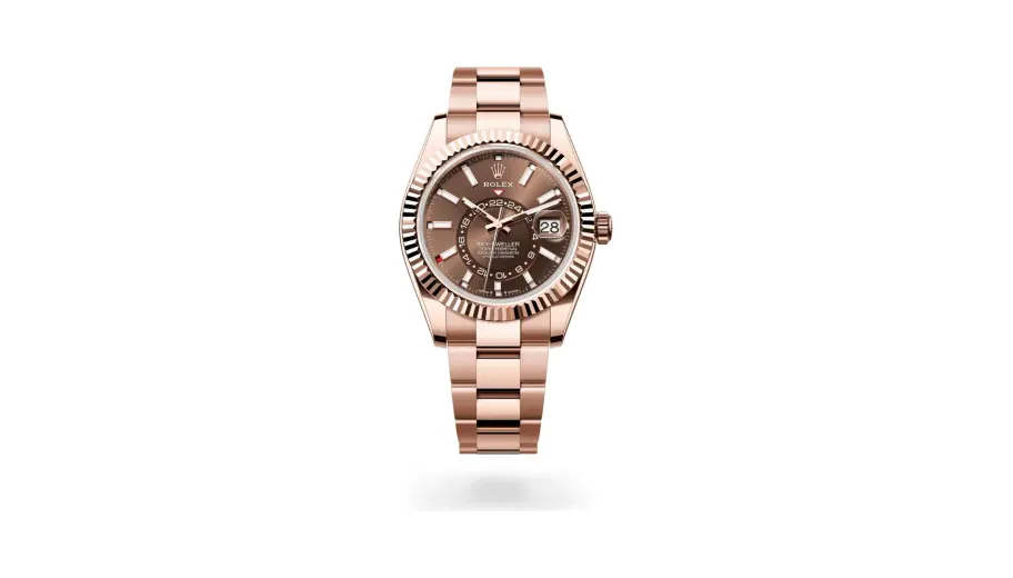 Rolex Oyster Perpetual Sky-Dweller, 42 mm, 18 kt Everose gold, 18 kt Everose gold, Chocolate dial