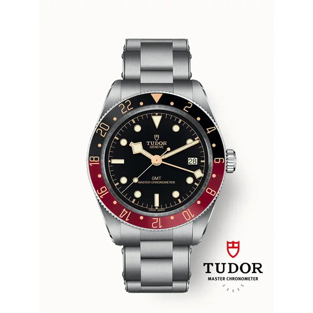 Tudor Black Bay 58 GMT, 39mm steel case, Black and burgundy bezel