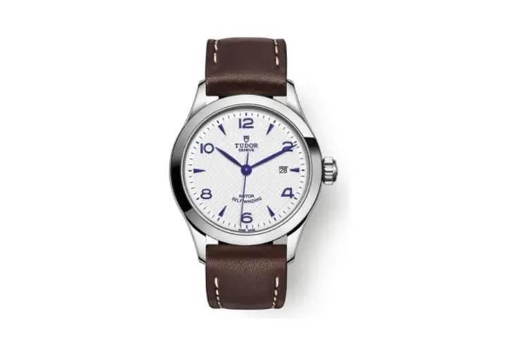 Tudor 1926 28 Stainless Steel / Opaline / Strap
